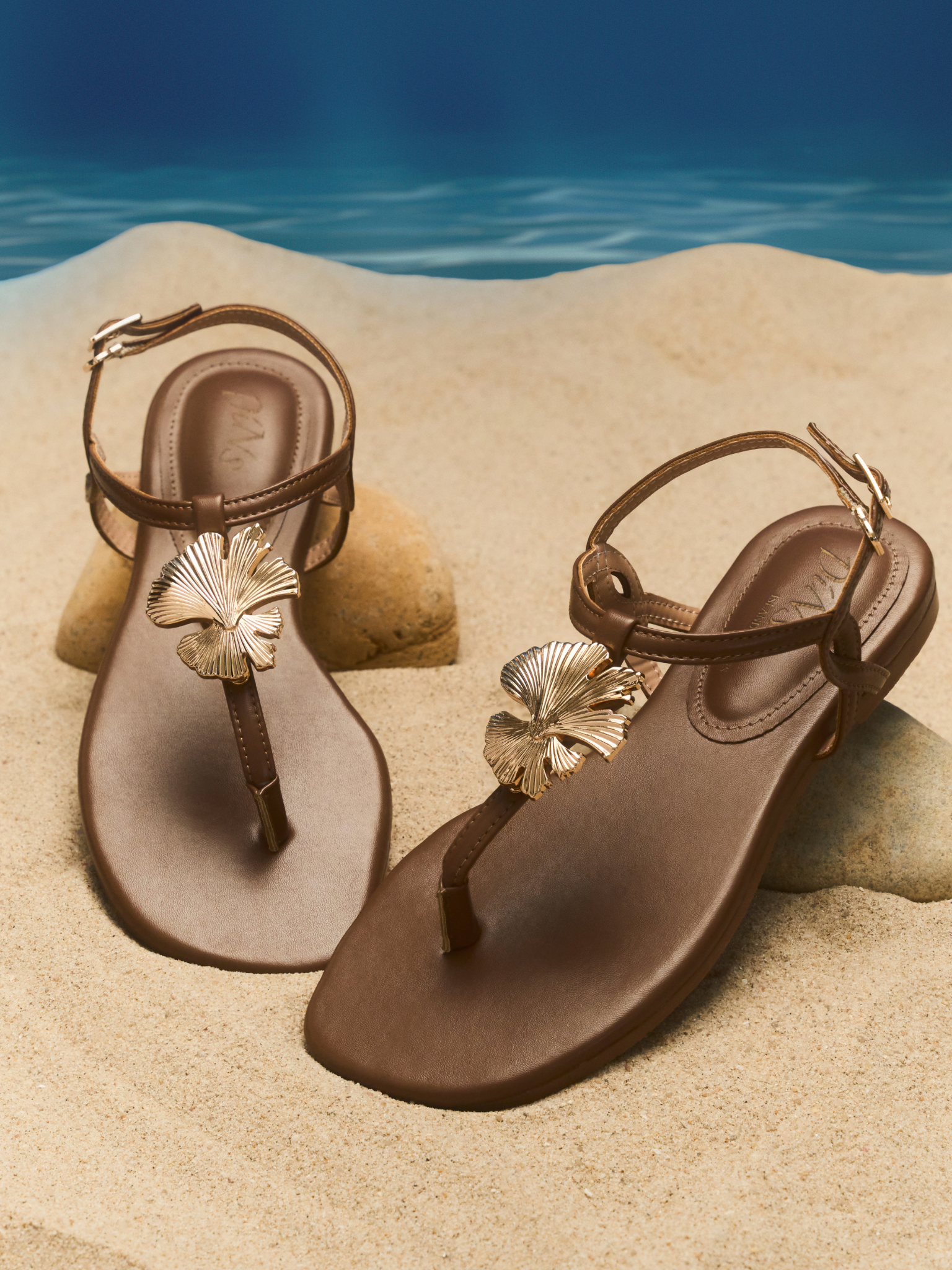 SEABORN SANDALS IN NEUTRAL COLORS