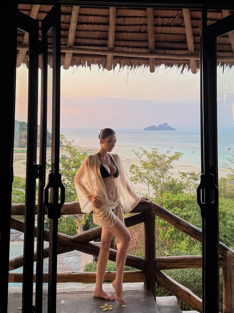 ROSIE BEACH COVER-UP